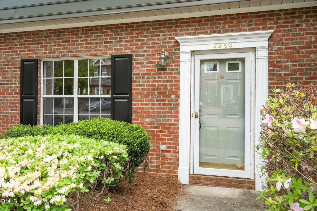 4439 Still Pines Drive Raleigh NC 27613