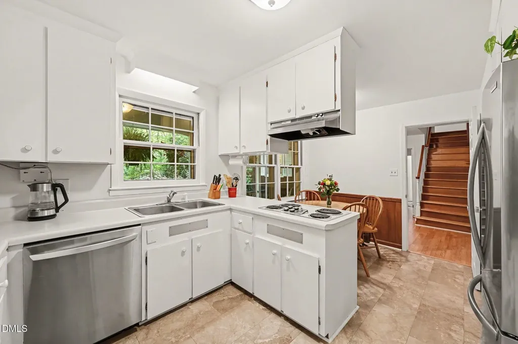 203 Wood Circle Chapel Hill NC 27514