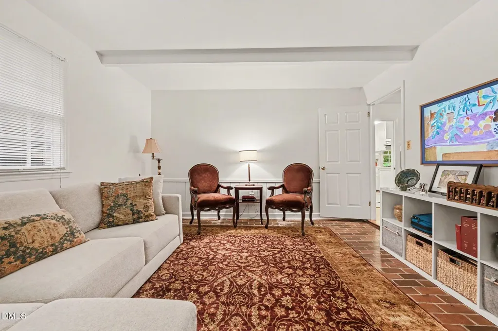 203 Wood Circle Chapel Hill NC 27514