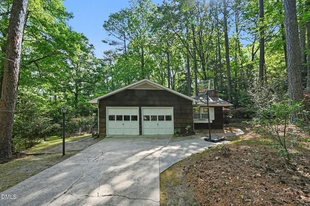 203 Wood Circle Chapel Hill NC 27514