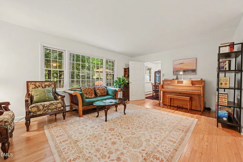 203 Wood Circle Chapel Hill NC 27514