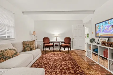 203 Wood Circle Chapel Hill NC 27514
