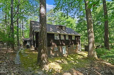 203 Wood Circle Chapel Hill NC 27514