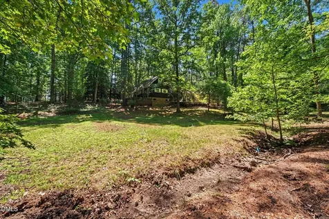 203 Wood Circle Chapel Hill NC 27514