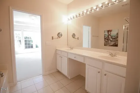 5335 Brandy Bay Lane Raleigh NC 27613