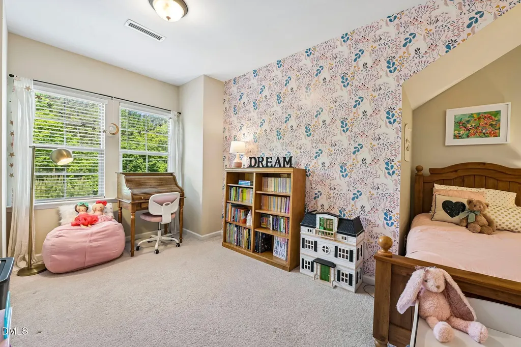 134 S Camellia Street Chapel Hill NC 27516
