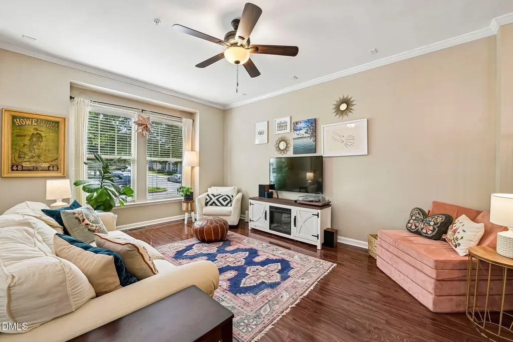 134 S Camellia Street Chapel Hill NC 27516