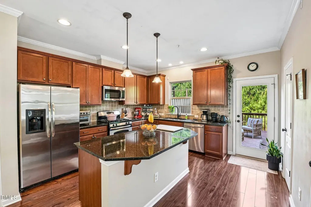 134 S Camellia Street Chapel Hill NC 27516