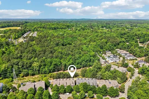 134 S Camellia Street Chapel Hill NC 27516