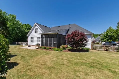 204 Temple Gate Drive Cary NC 27518