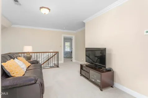 2049 Edgewood Avenue Burlington NC 27215