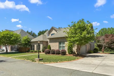 2049 Edgewood Avenue Burlington NC 27215