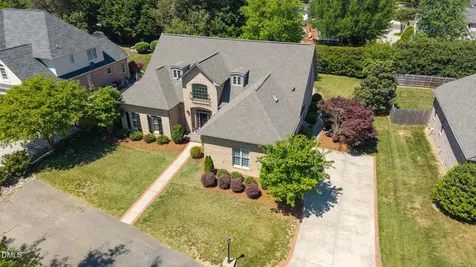 2049 Edgewood Avenue Burlington NC 27215