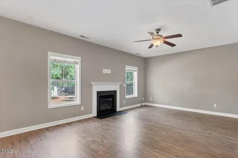 3015 Dana Lane Aberdeen NC 28315