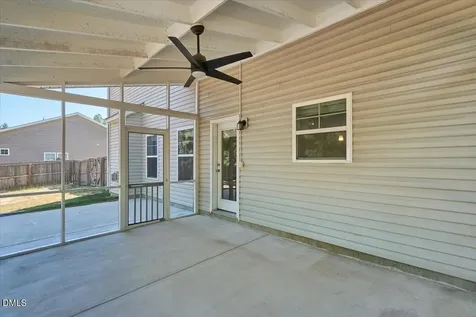 3015 Dana Lane Aberdeen NC 28315