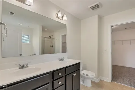 3015 Dana Lane Aberdeen NC 28315
