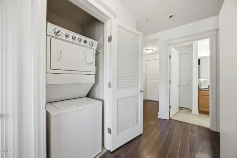 222 Glenwood Avenue Raleigh NC 27603