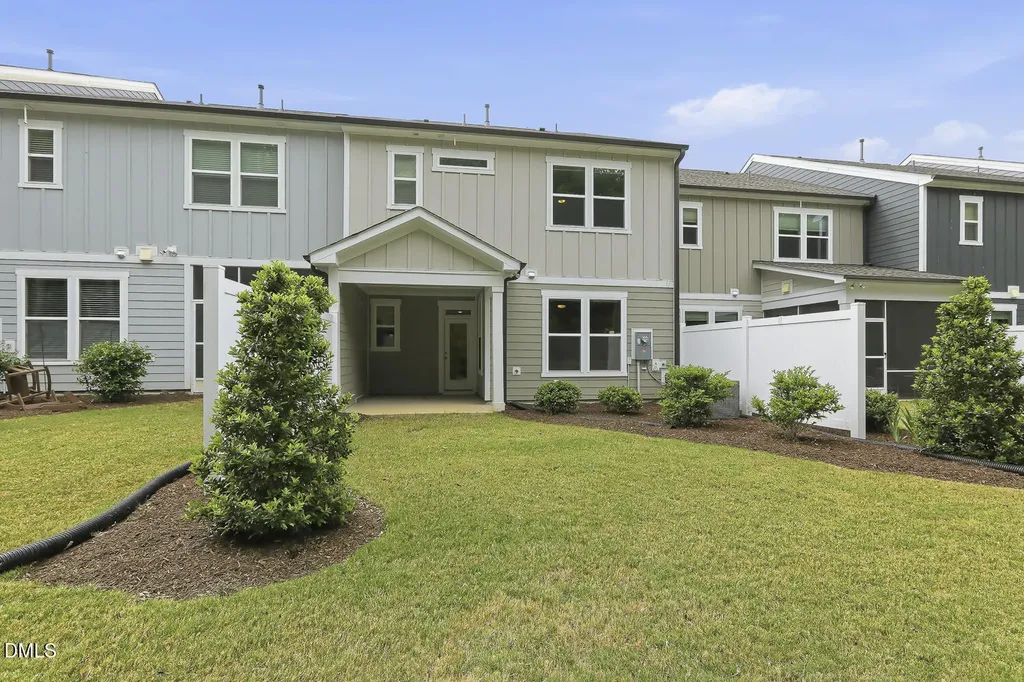 117 Raccoon Path Holly Springs NC 27540