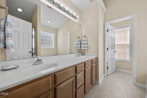 8167 Willowglen Drive Raleigh NC 27616
