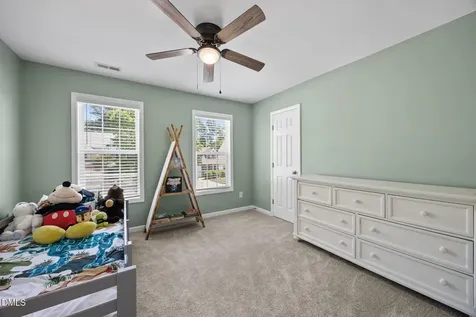 8167 Willowglen Drive Raleigh NC 27616