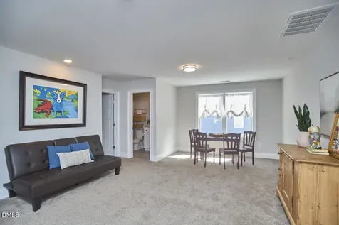 1231 Gloriosa Street Apex NC 27523