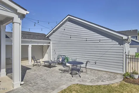 1231 Gloriosa Street Apex NC 27523