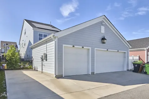 1231 Gloriosa Street Apex NC 27523