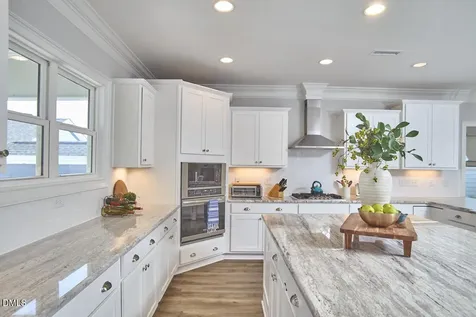 1231 Gloriosa Street Apex NC 27523