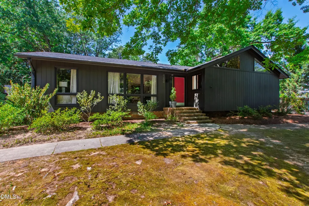 5200 Sedgefield Drive Raleigh NC 27609