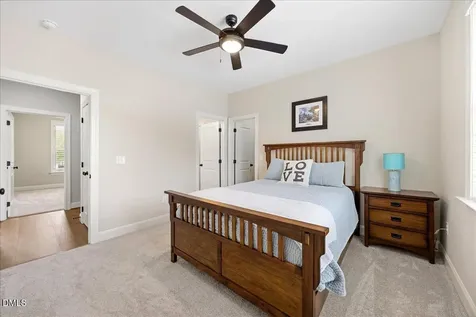 30 Old Garden Lane Youngsville NC 27596