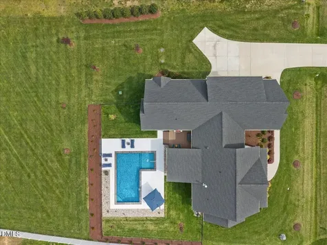 30 Old Garden Lane Youngsville NC 27596