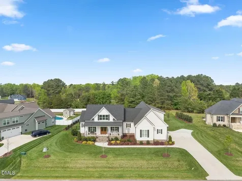 30 Old Garden Lane Youngsville NC 27596