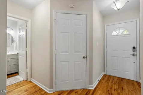 8321 Hempshire Place Raleigh NC 27613
