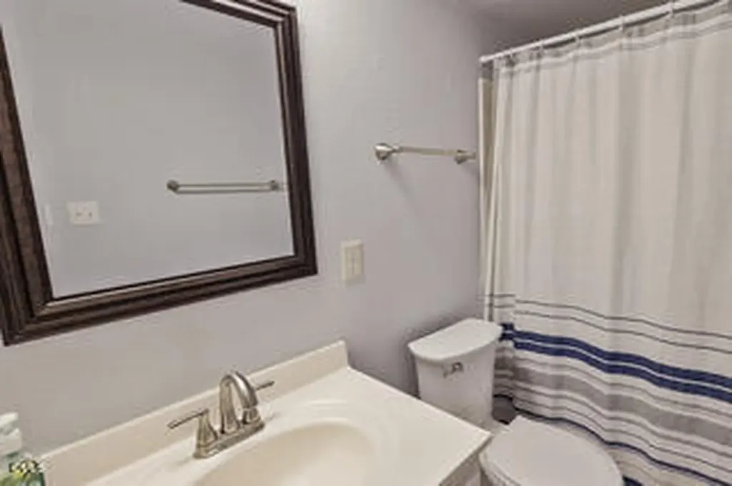 2831 Edridge Raleigh NC 27612
