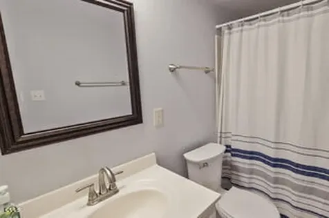 2831 Edridge Raleigh NC 27612
