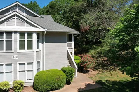 2831 Edridge Raleigh NC 27612