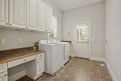 4004 Frontenac Court Apex NC 27539