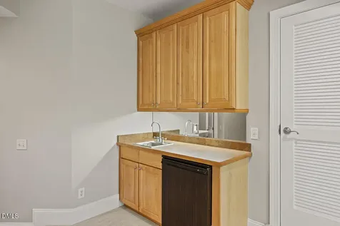 4004 Frontenac Court Apex NC 27539