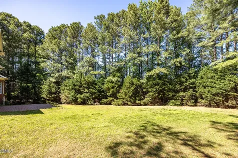 4004 Frontenac Court Apex NC 27539