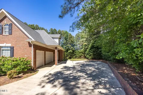 4004 Frontenac Court Apex NC 27539
