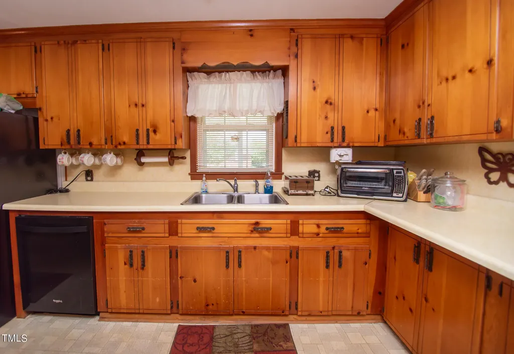 148 Fairview Village Road Dunn NC 28334