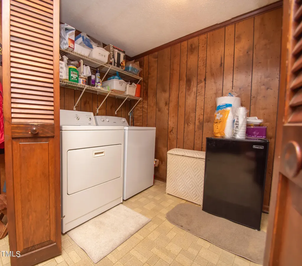 148 Fairview Village Road Dunn NC 28334