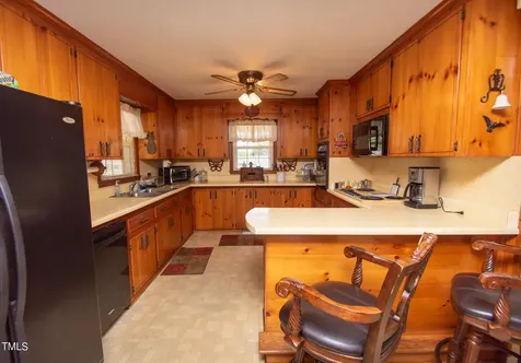 148 Fairview Village Road Dunn NC 28334
