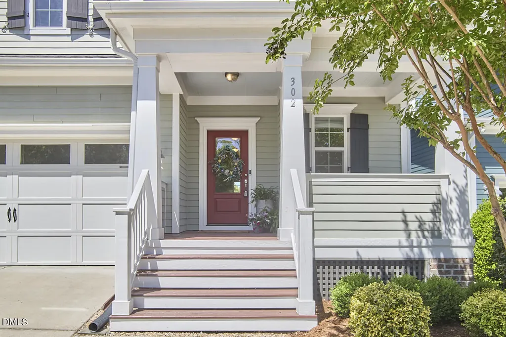 302 Tyner Loop Circle Chapel Hill NC 27516