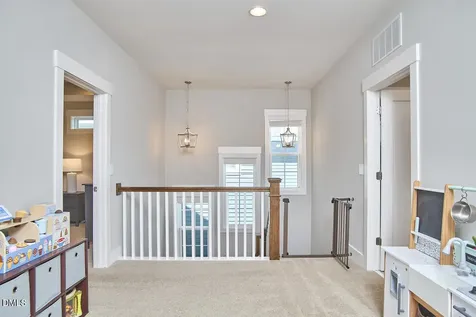 302 Tyner Loop Circle Chapel Hill NC 27516
