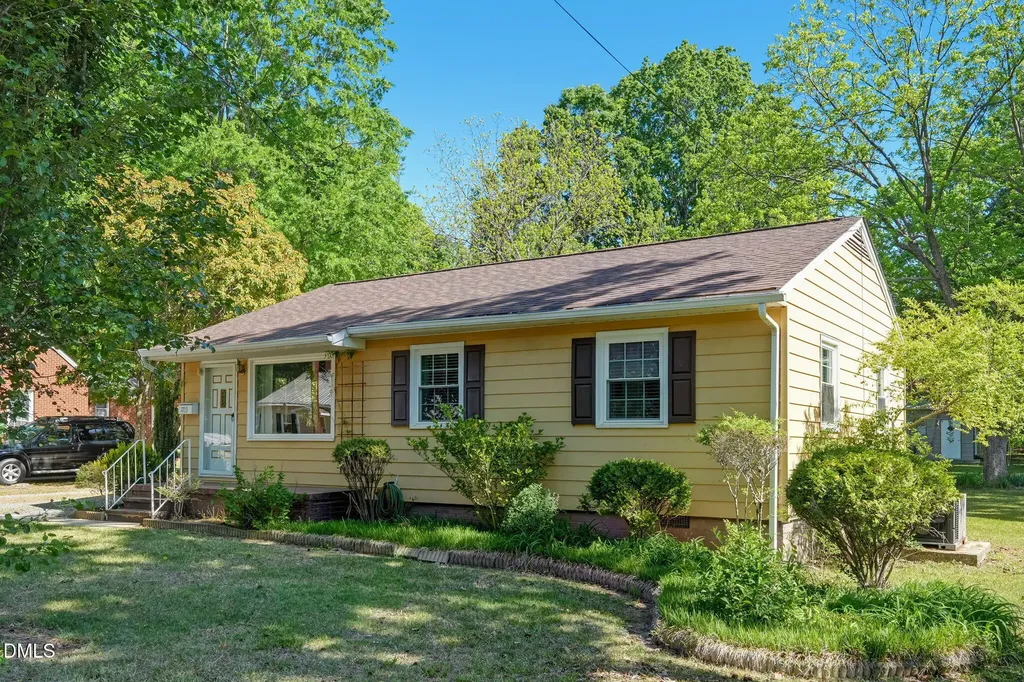 1713 Melody Lane Burlington NC 27215