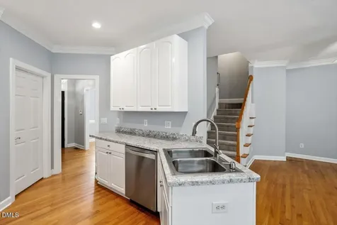 802 Blackberry Lane Durham NC 27712