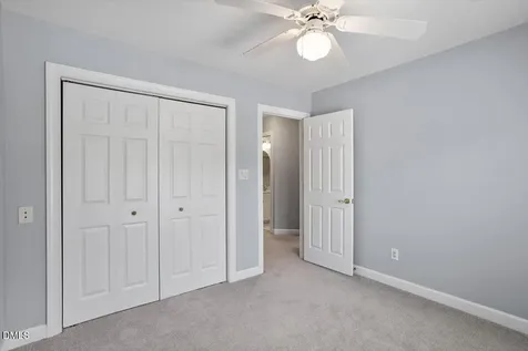 802 Blackberry Lane Durham NC 27712