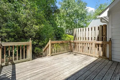 802 Blackberry Lane Durham NC 27712