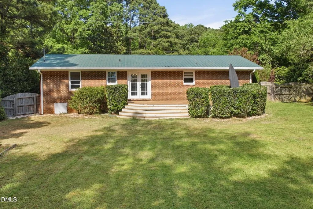6604 Rex Road Holly Springs NC 27540